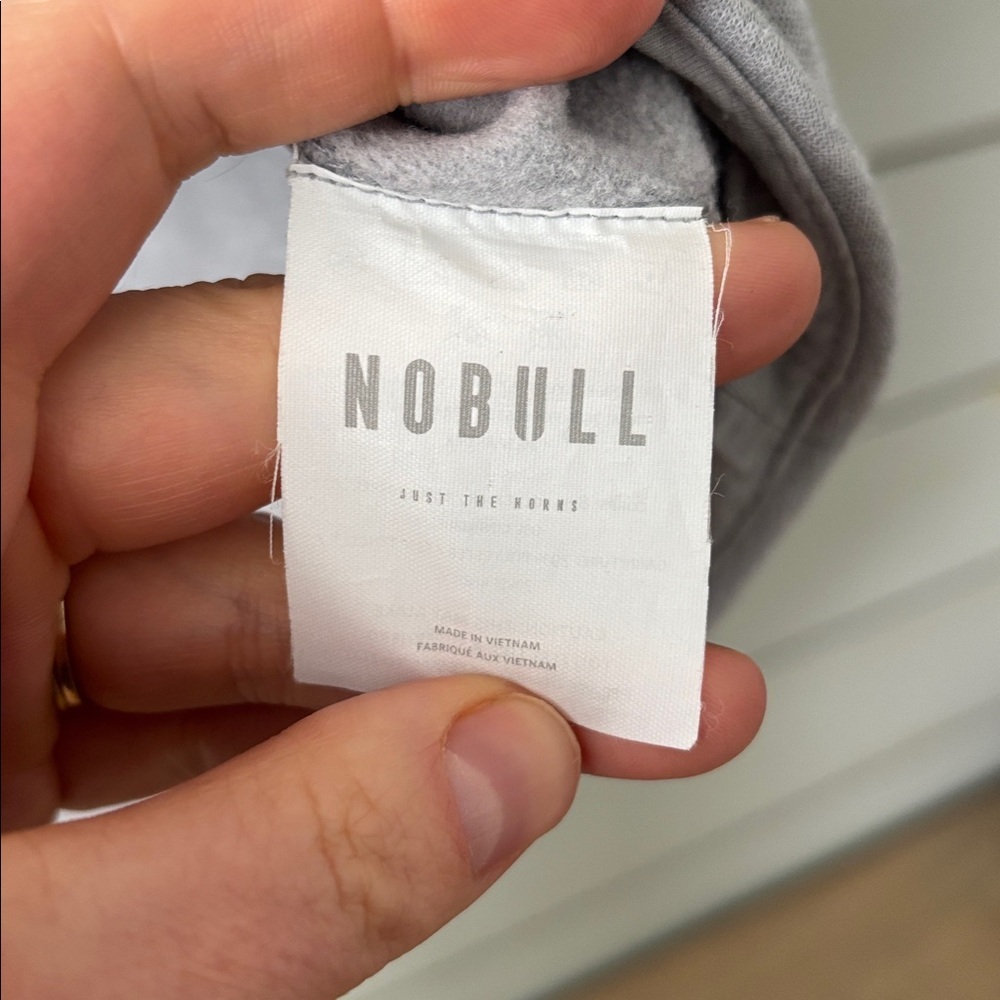 NOBULL Grey Logo Crewneck Sweatshirt — Size Medium - Picture 5 of 8